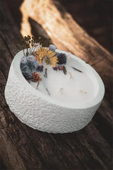 Bougie artisanale fleurie - C'est avec toi que je m'engueule me mieux (Amour toujours)