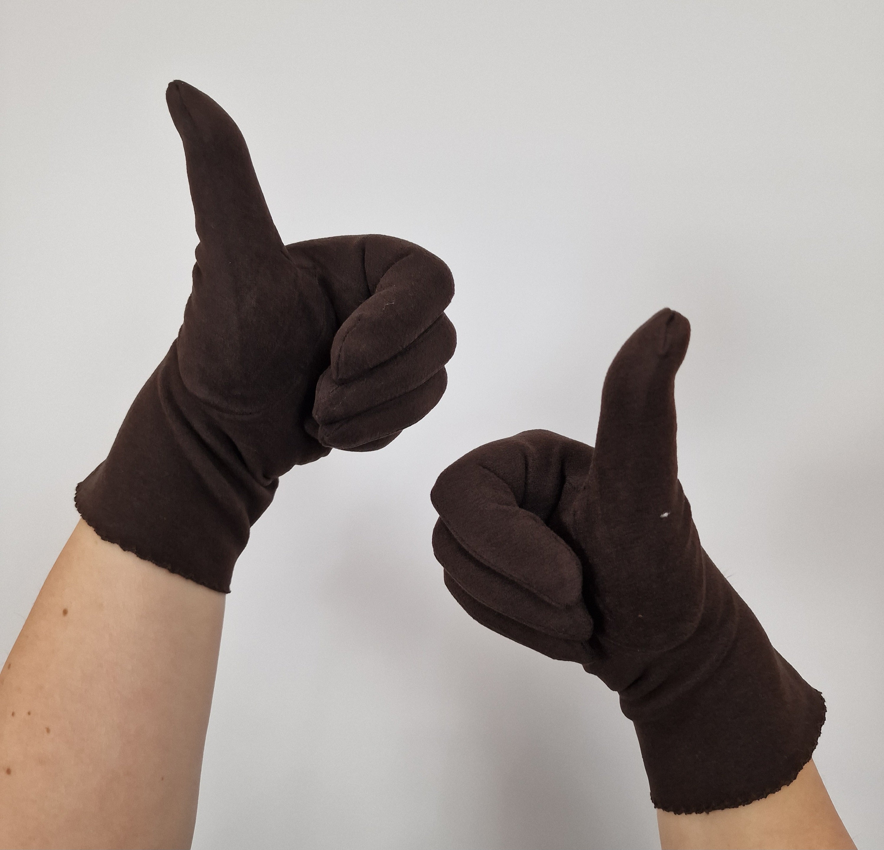 Gants en suédine avec ponpom