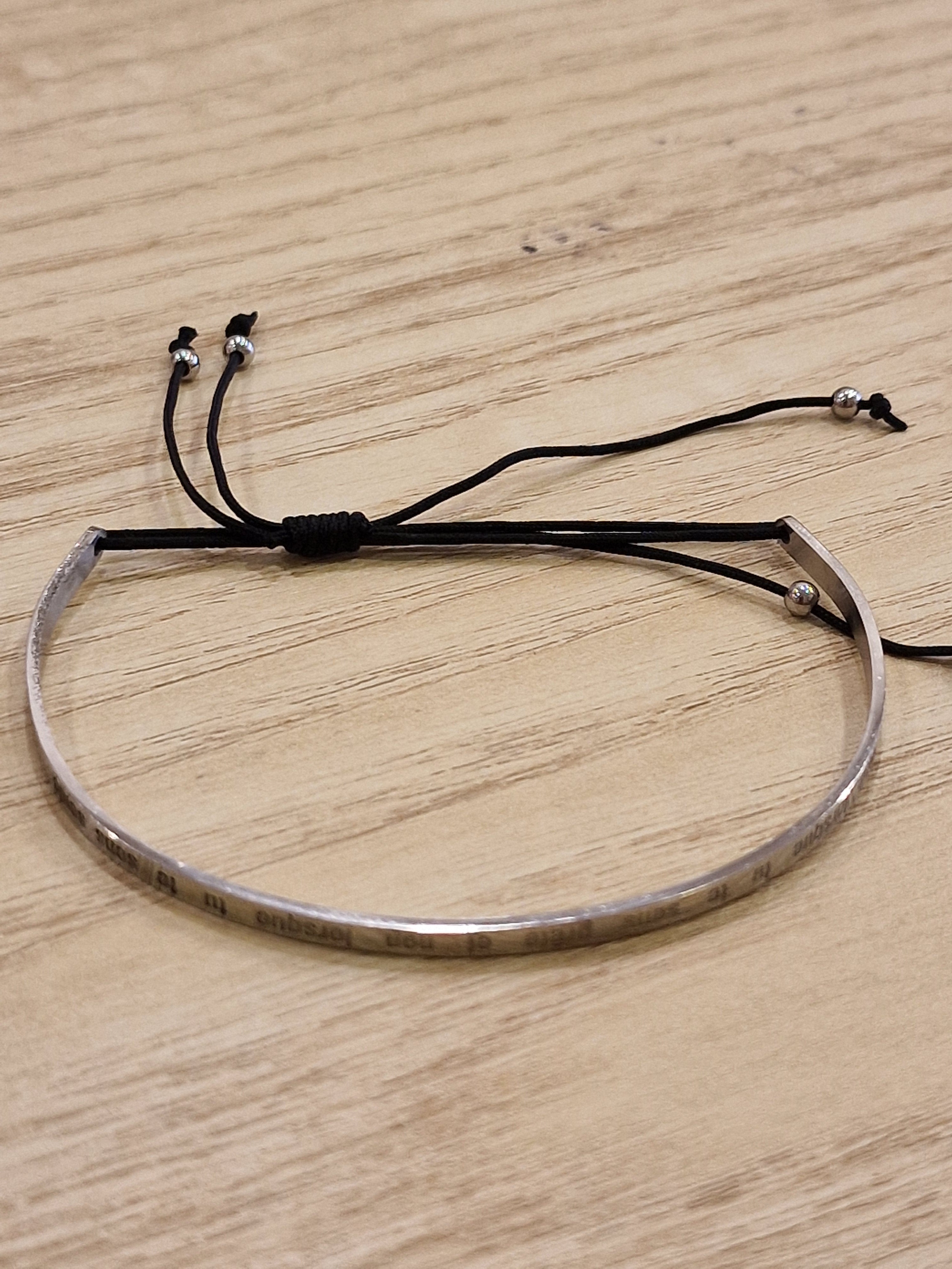 Bracelet acier rigide