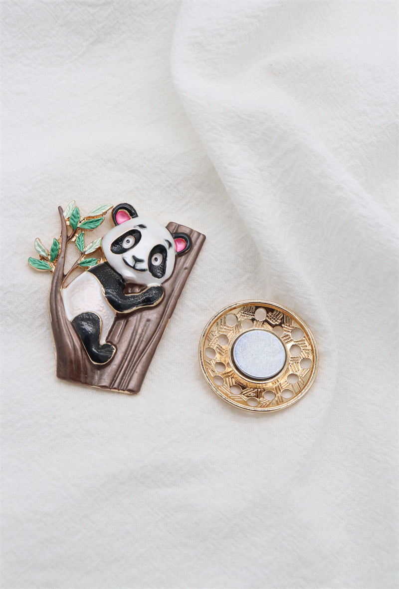 Broche aimantée - Panda