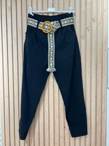 Pantalon avec ceinture tressée