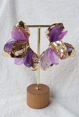 Boucles d'oreilles pétales dorées et colorées