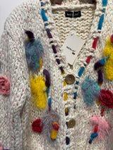 Gilet court coloré  avec fleurs