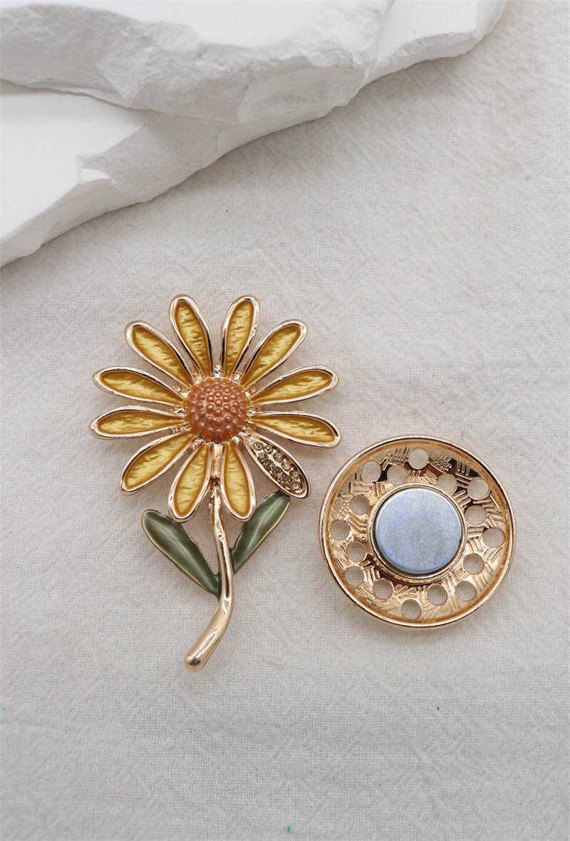 Broche aimantée - Marguerite