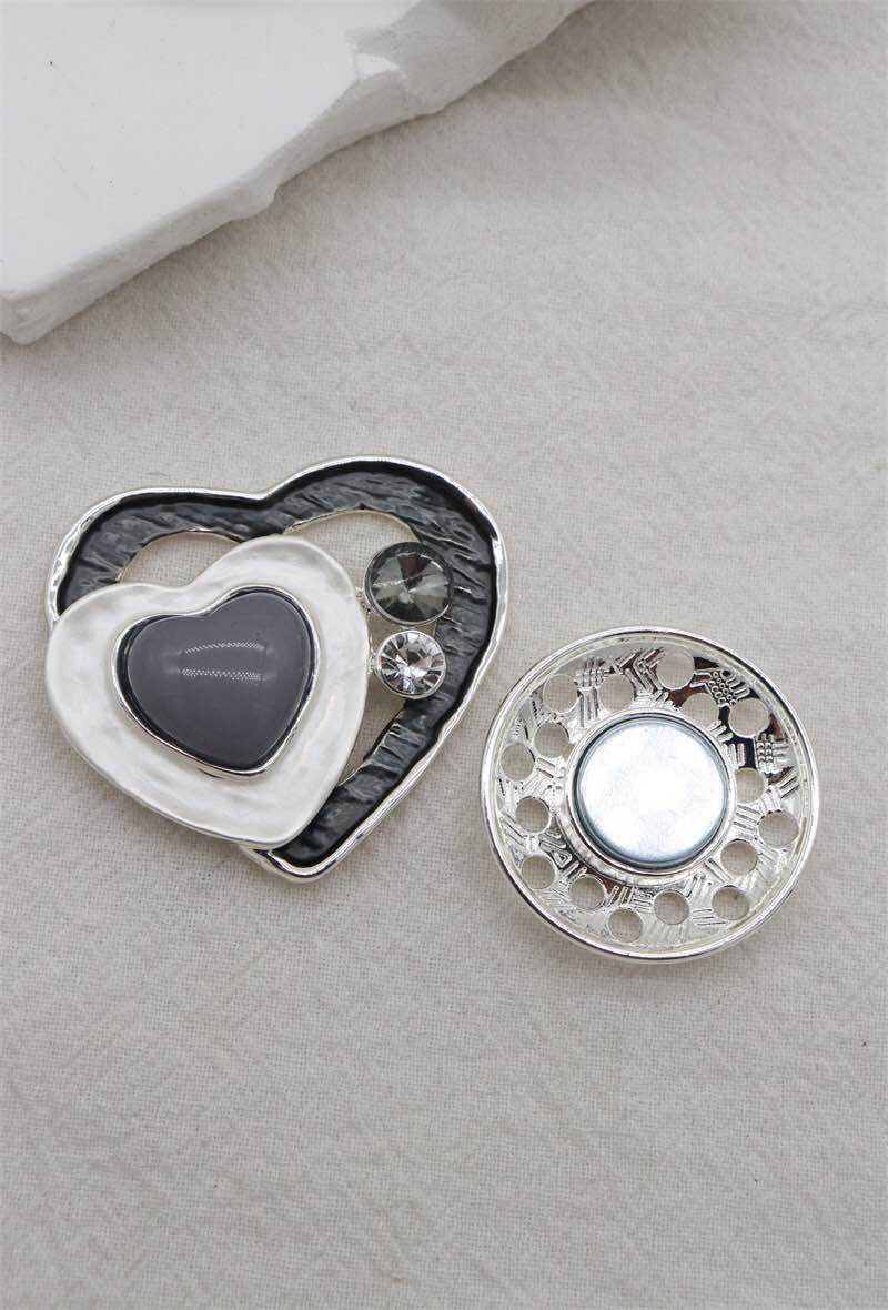 Broche aimantée - Coeur
