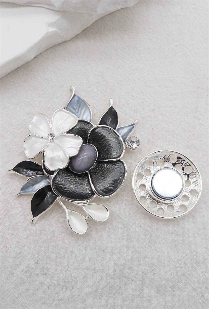 Broche aimantée - Fleurs avec grande perle