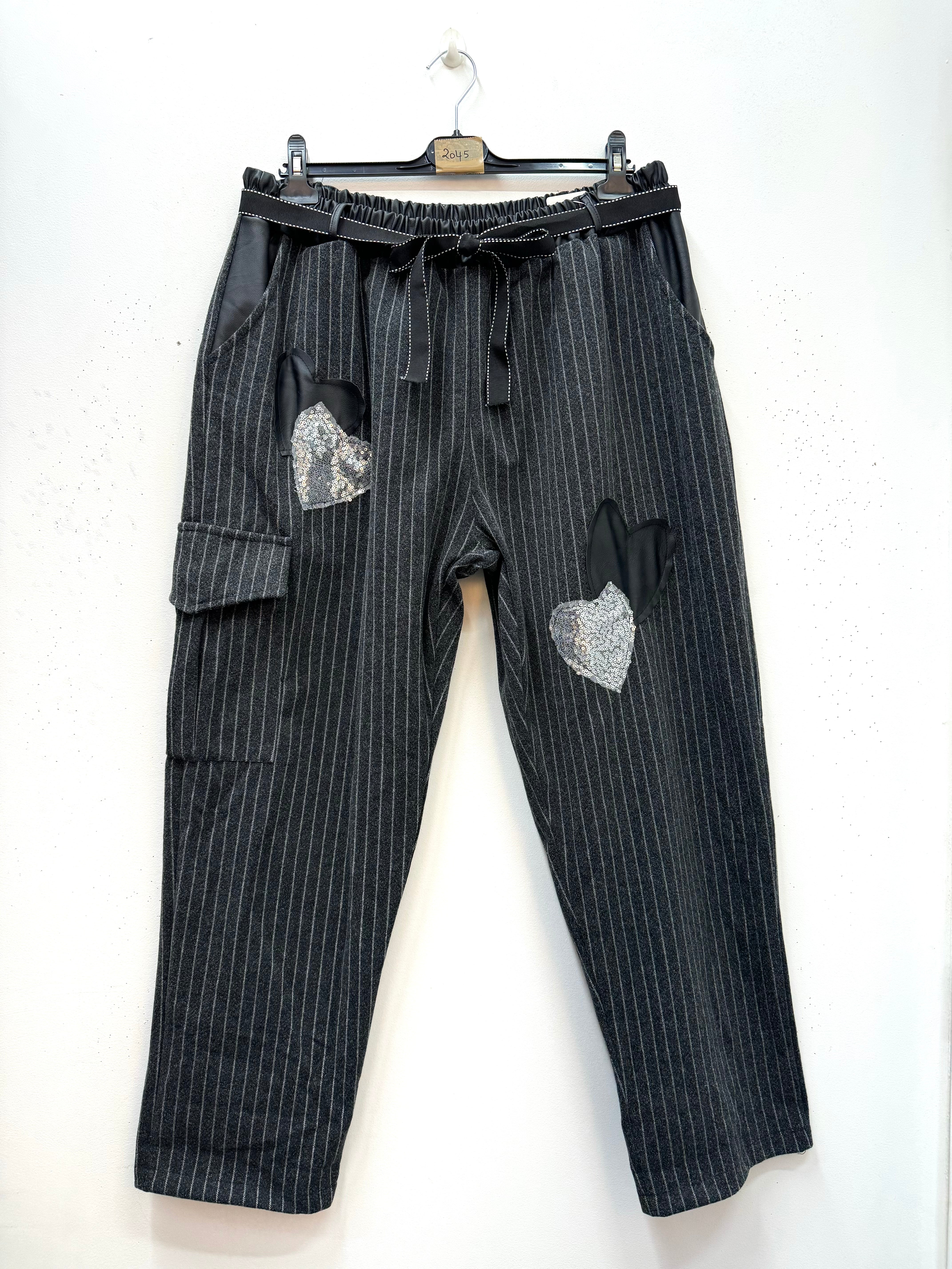 Pantalon à rayures touché laine