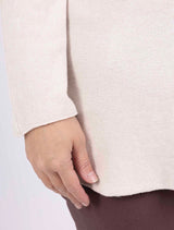 Pull uni coupe droite col V