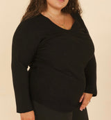 Pull uni coupe droite col V