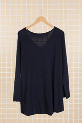 Pull uni coupe droite col V