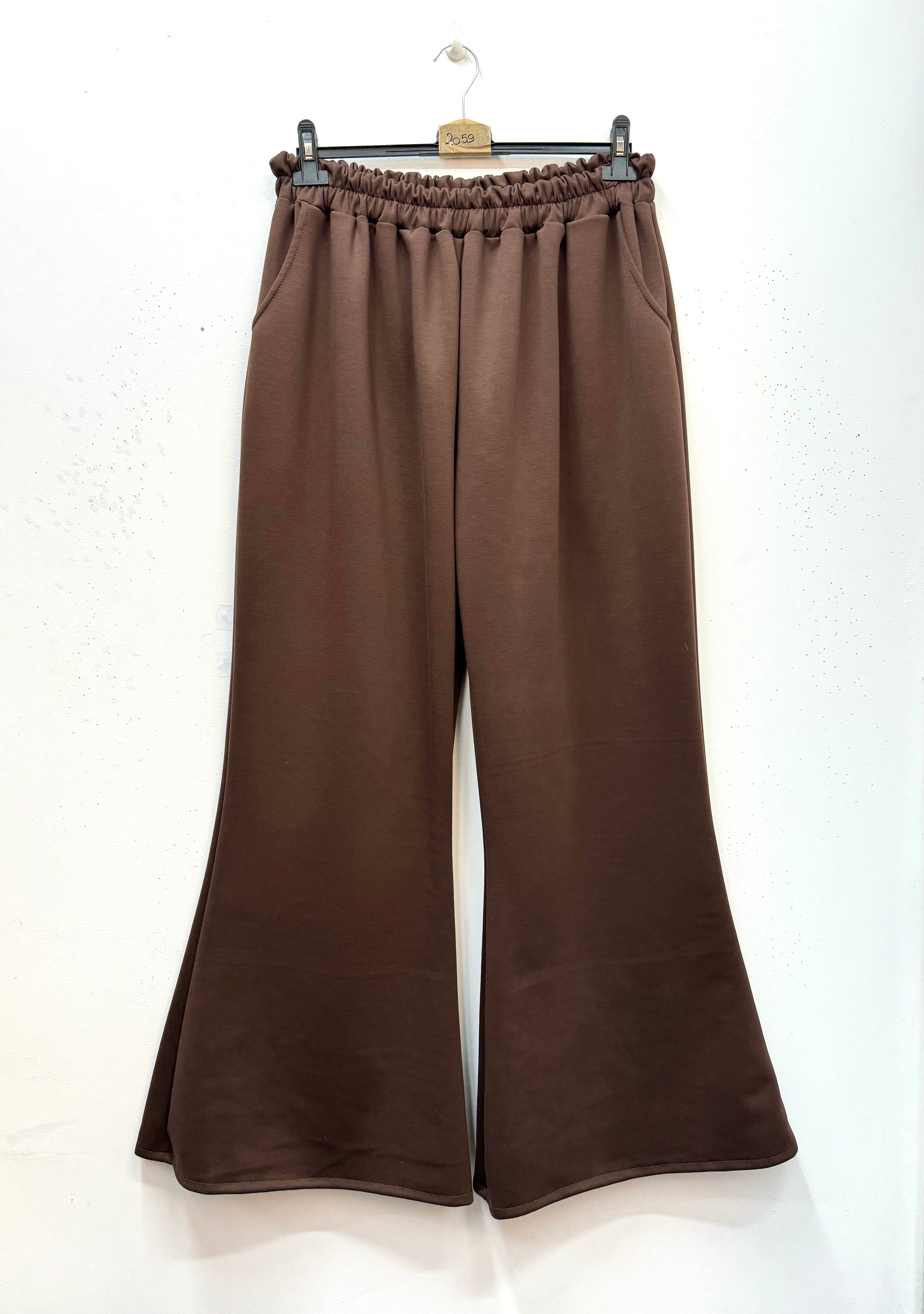 Pantalon sweat flare en néoprène