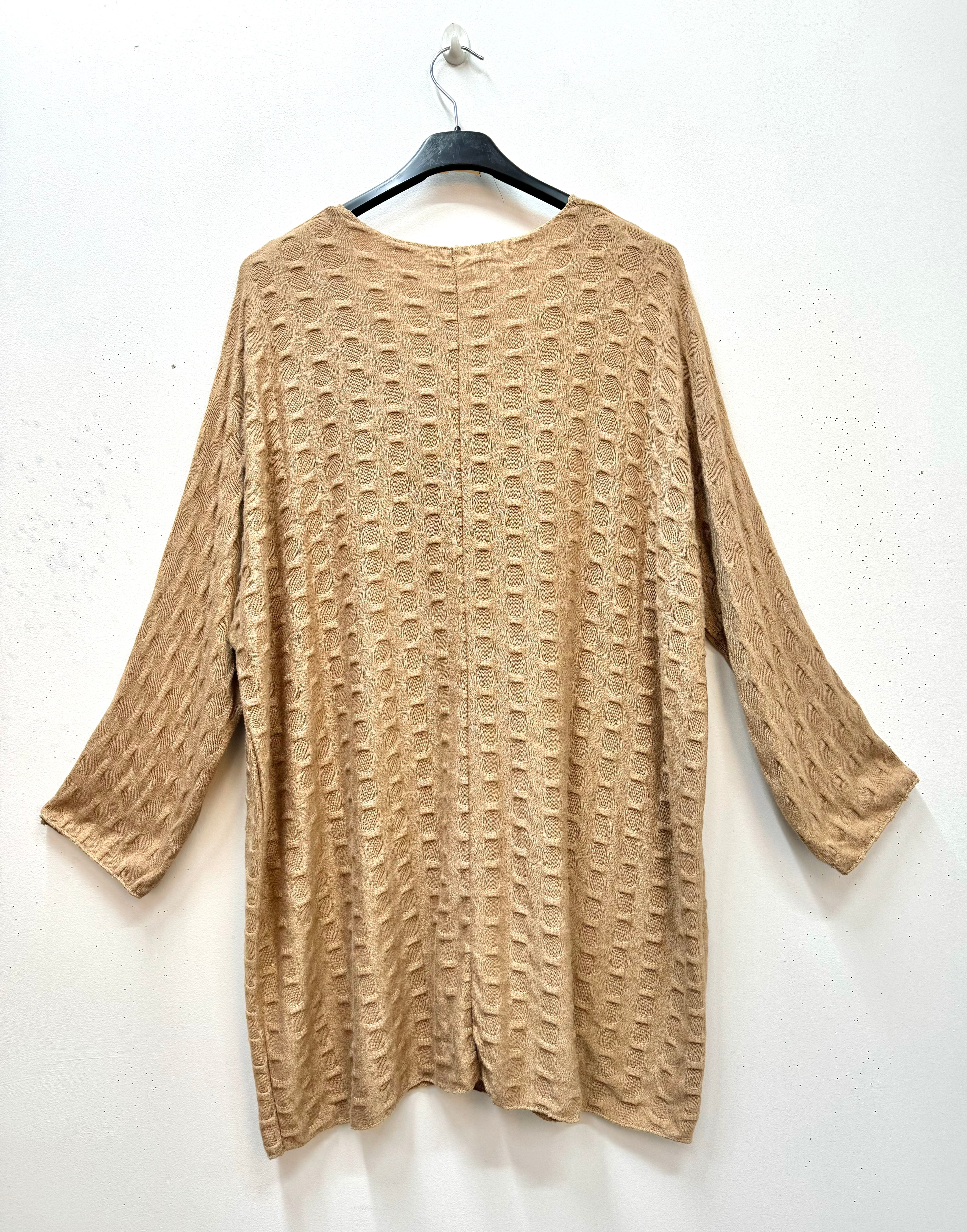 Pull léger gaufré
