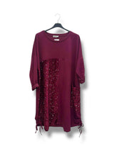 Robe mi-longue avec sequins