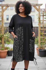 Robe mi-longue avec sequins