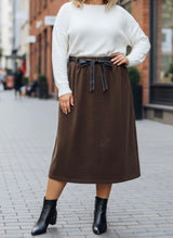 Jupe droite en velours côtelé