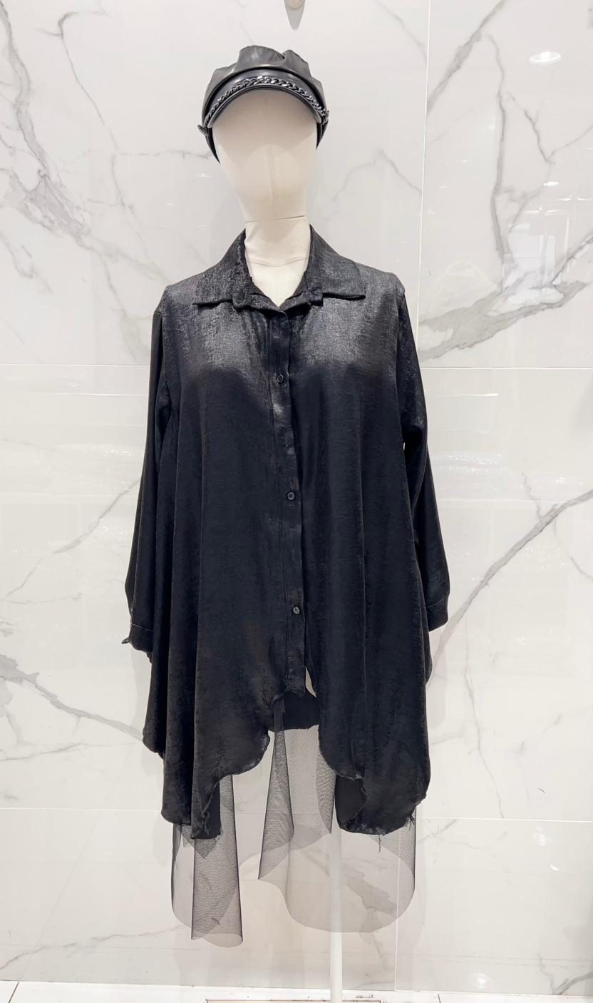 Robe chemise brillante avec tule