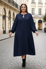 Robe longue avec bouton bijou