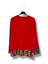 Pull col rond avec sequins léopard