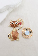 Broche aimantée - Chat coeur rouge