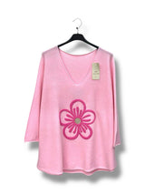 Pull grande fleur floquée