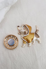 Broche aimantée - Chien sous la pluie