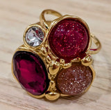 Bague ajustable - Petites pierres rouges et bordeaux