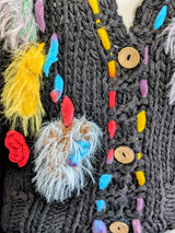 Gilet court coloré  avec fleurs