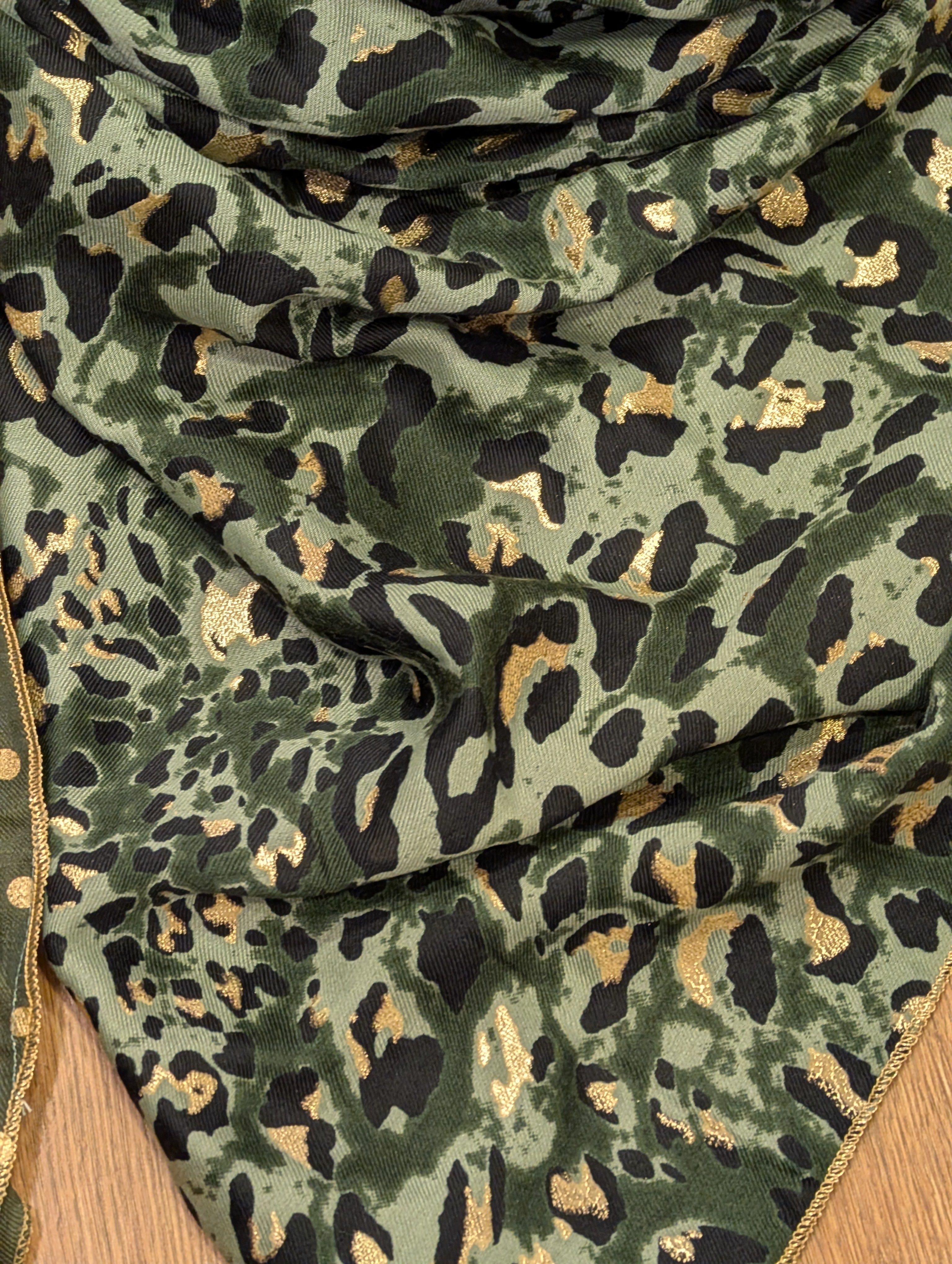 Foulard en carré 4 en 1 - Kaki