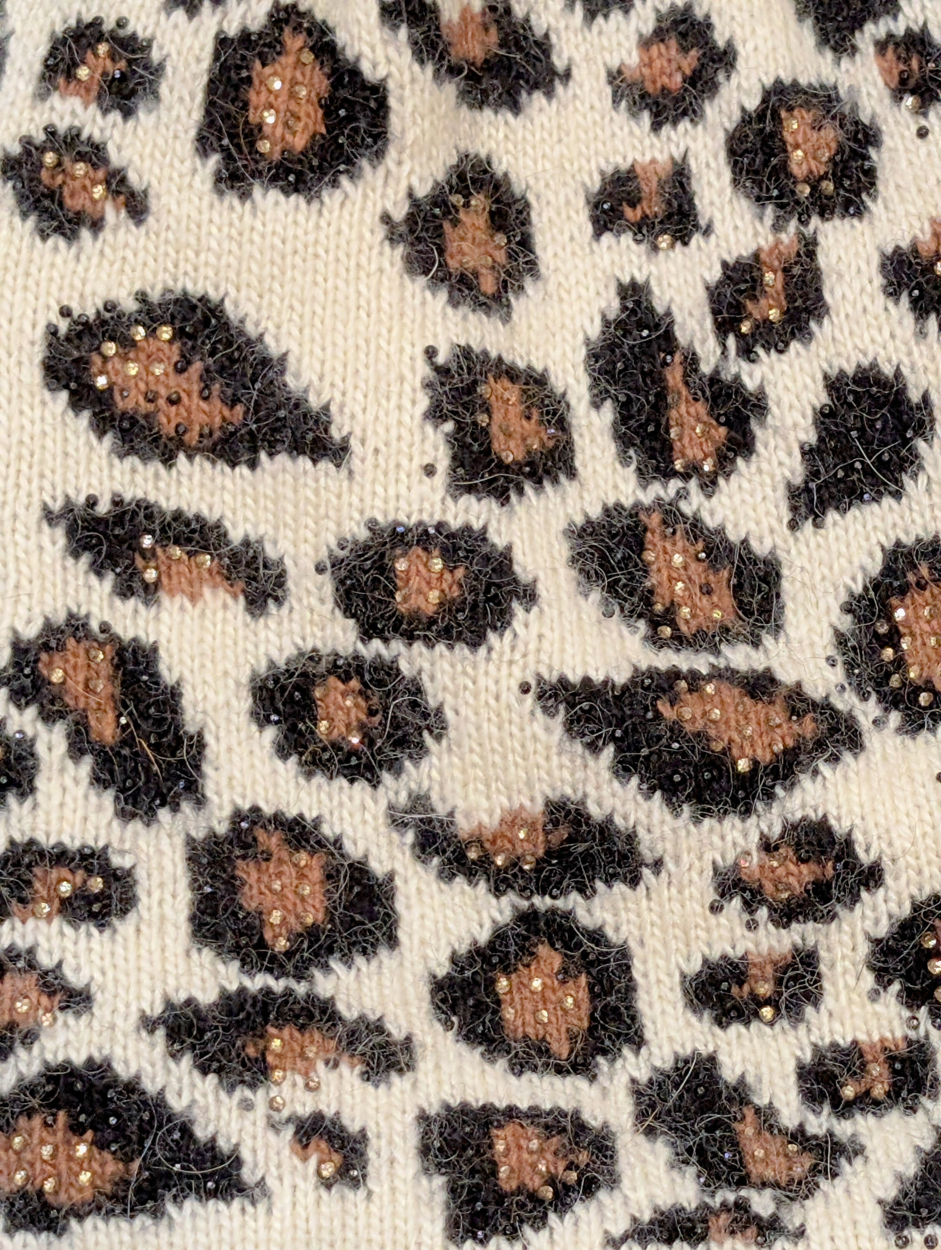 Bonnet Léopard avec pompon