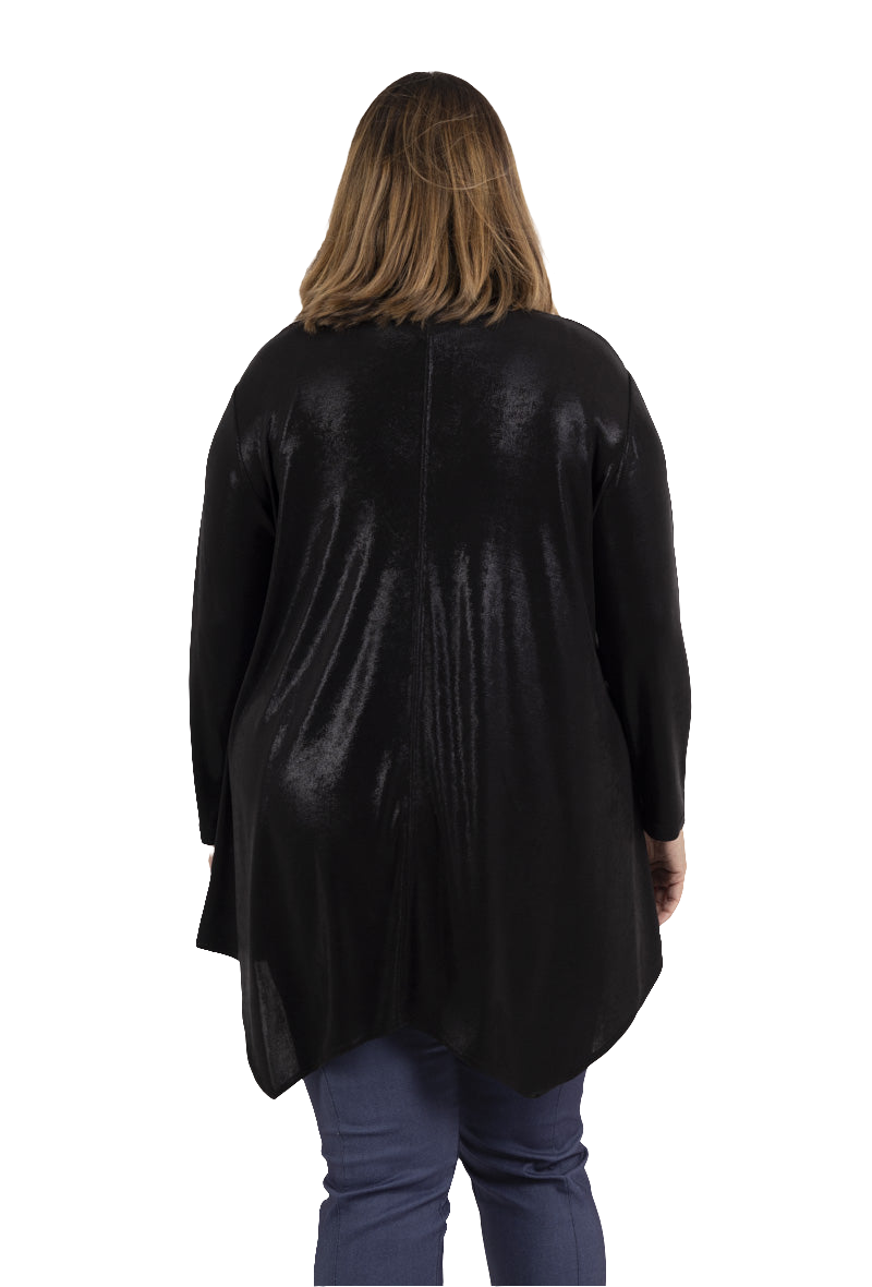 Tunique brillante avec anneaux au col