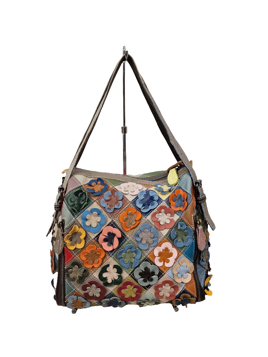 sac à main carré  en cuir avec petites fleurs