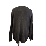 Pull en mailles avec boutons dorés