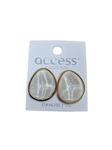 Boucles d'oreilles clip - style camée