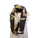 Foulard noir avec fleurs dorées