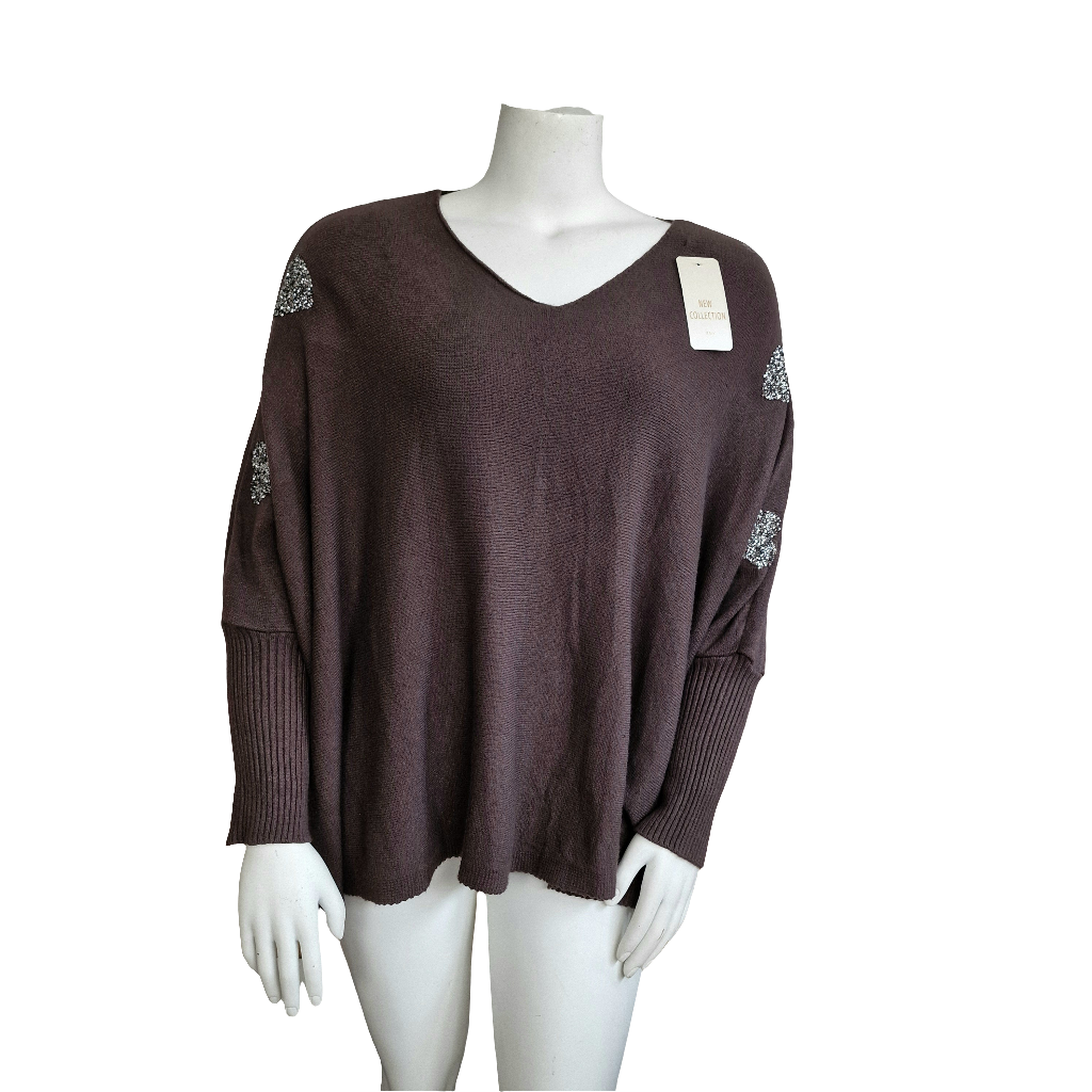 Pull oversize avec cœurs strass sur les manches