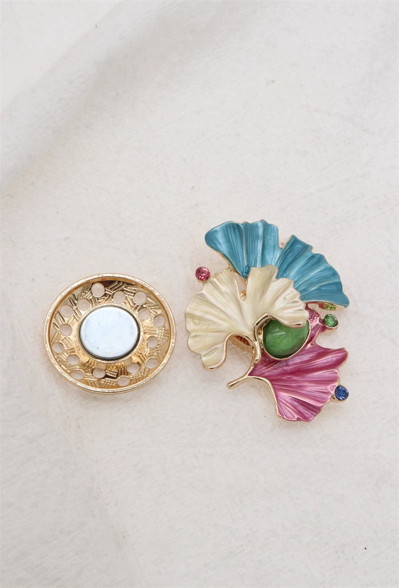 Broche aimantée - Feuille gynko et pierre