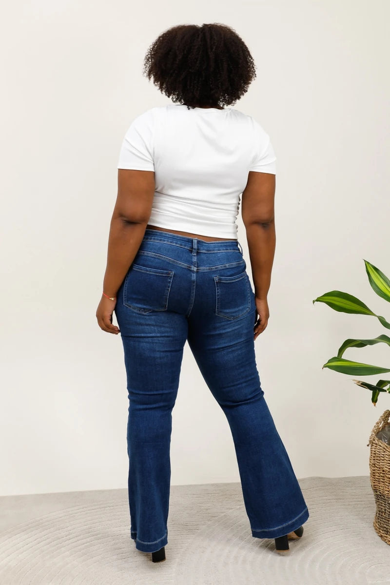 Pantalon jeans coupe flare (évasée)