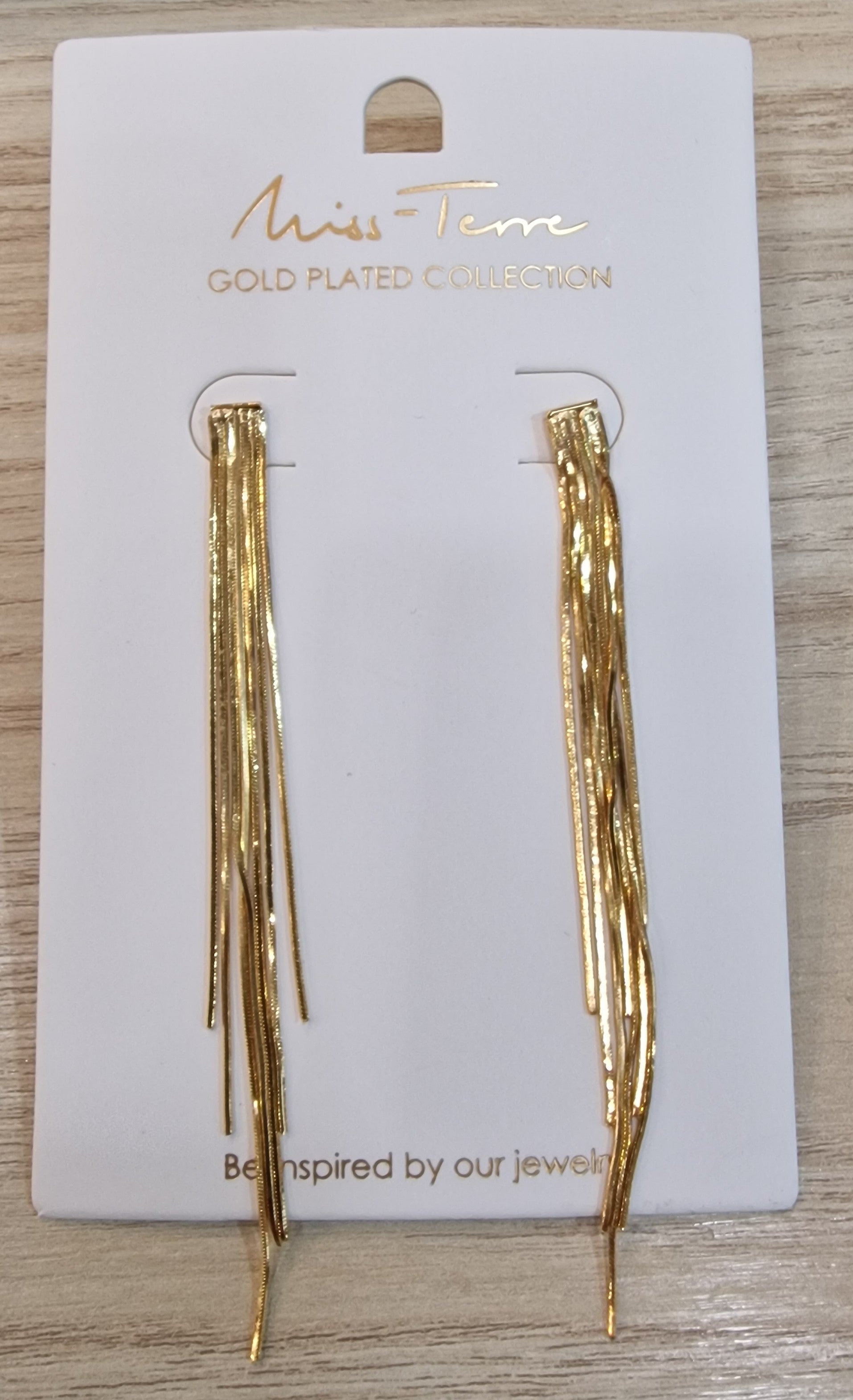 Boucles d'oreilles avec long filaments dorés