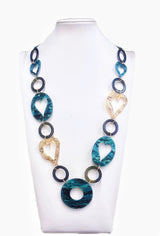 Collier long coeurs en résine