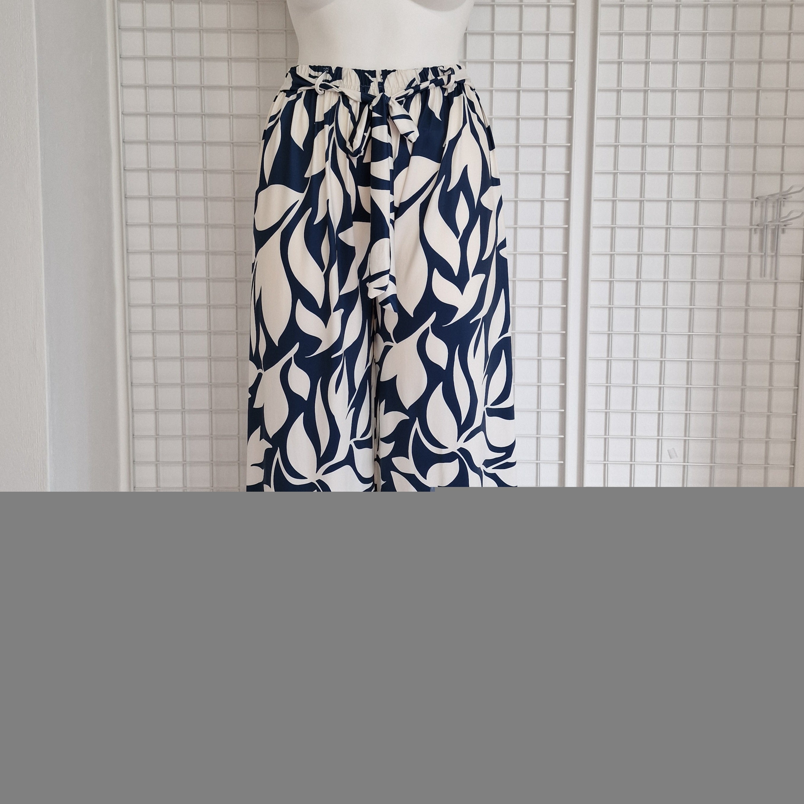 Pantalon fluide imprimé feuilles
