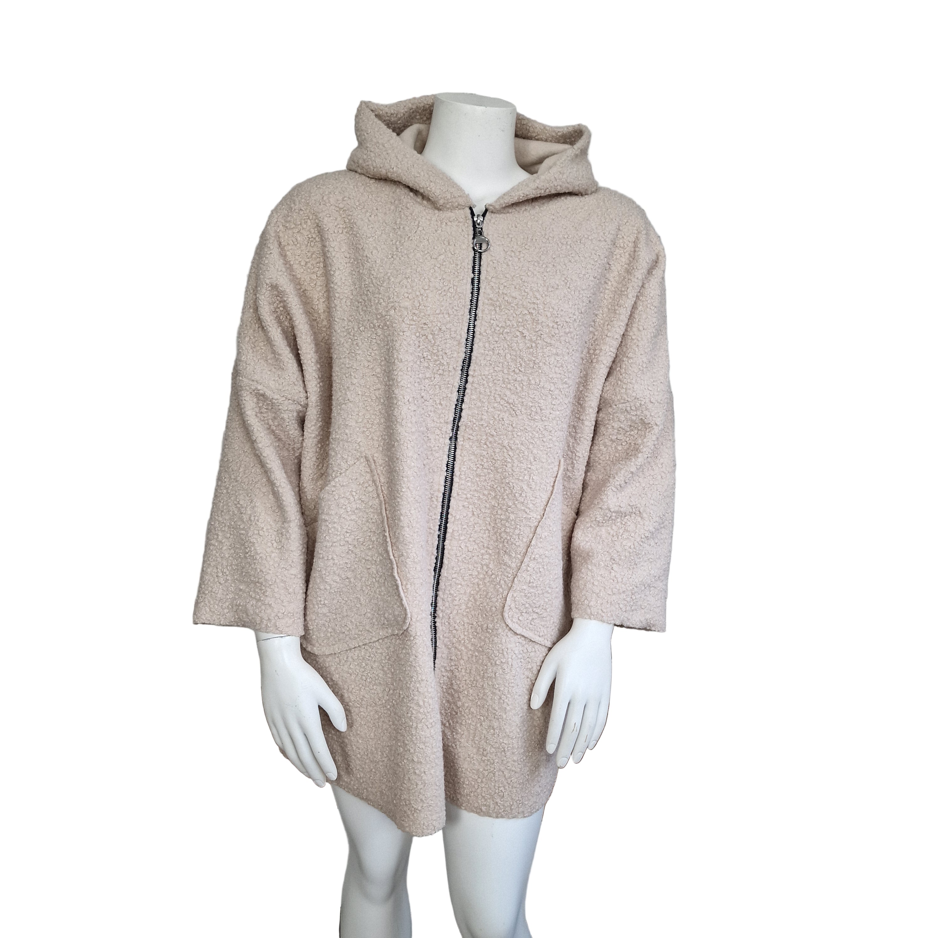 Manteau à capuche en laine bouclée