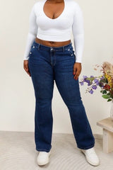 Pantalon jeans coupe flare (évasée) cœurs brillants