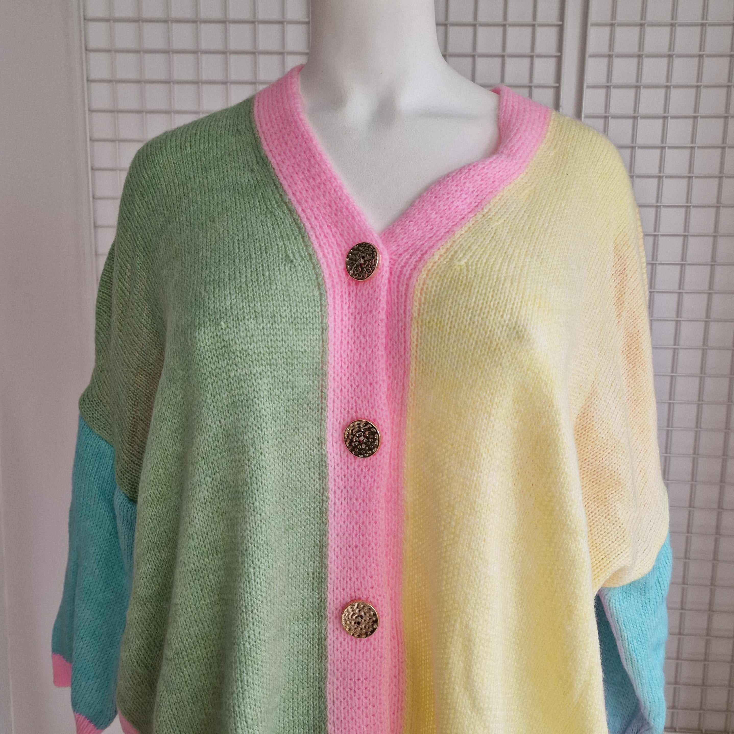 Gilet tricolore avec boutons