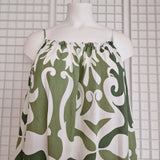 Robe courte à bretelle imprimé graphique