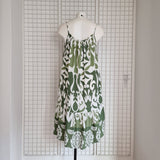 Robe courte à bretelle imprimé graphique
