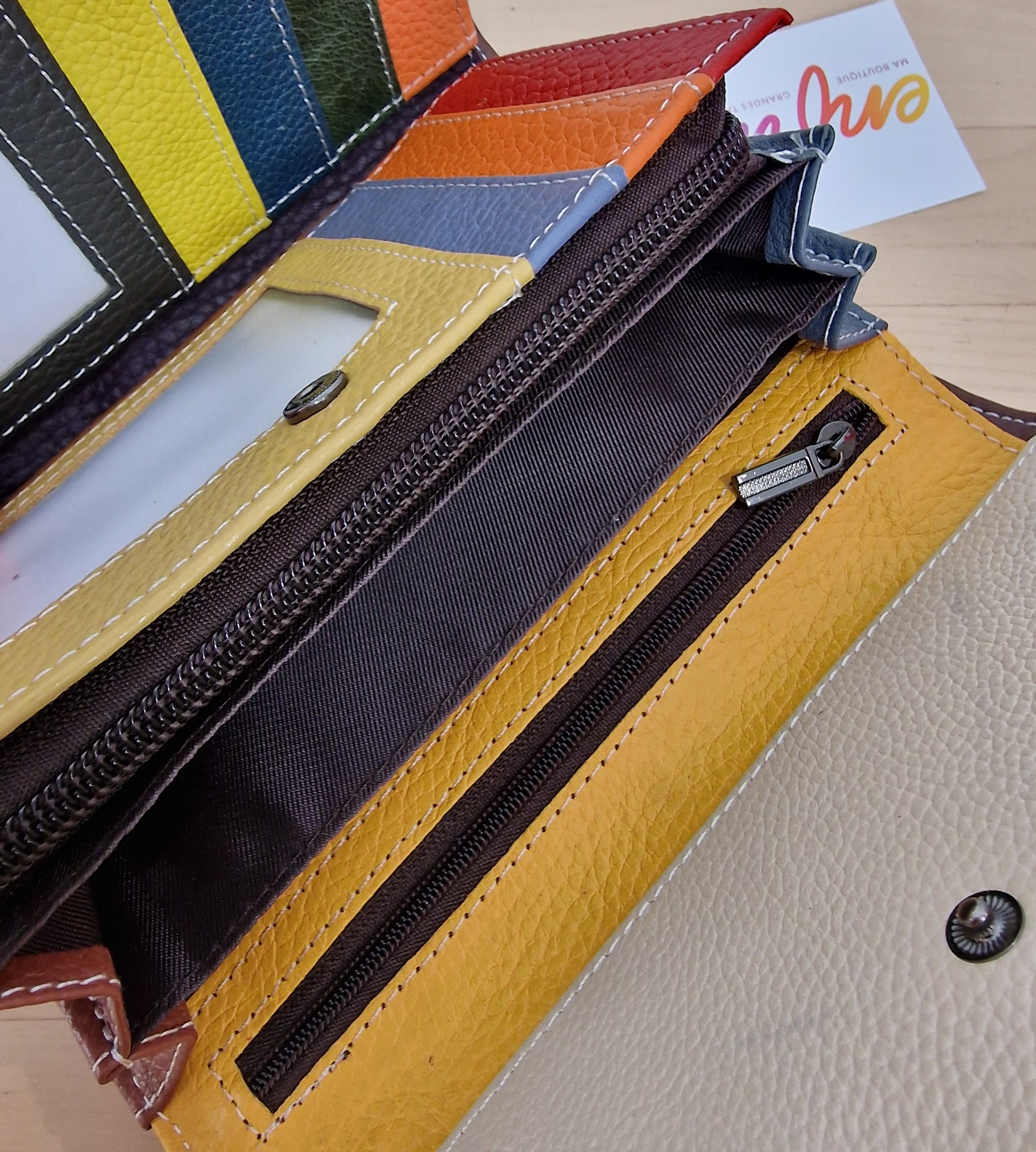 Portefeuille en cuir fleurs