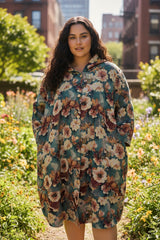 Veste avec capuche coupe évasée