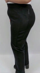 Pantalon noir avec ligne vert. - Mami