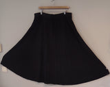 Jupe mi-longue plissée noire