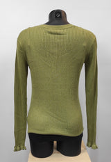 Pull léger col V avec 3 boutons